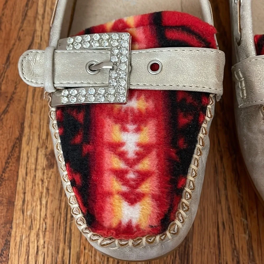 Nature Breeze Beige Southwestern Bling Buckle Flat Loafer Shoes Size 7
